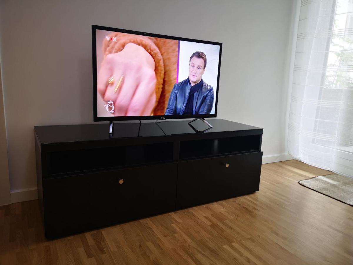 Apartment Near Fair And Central City In Few Min, With Garden Франкфурт на Майн Екстериор снимка