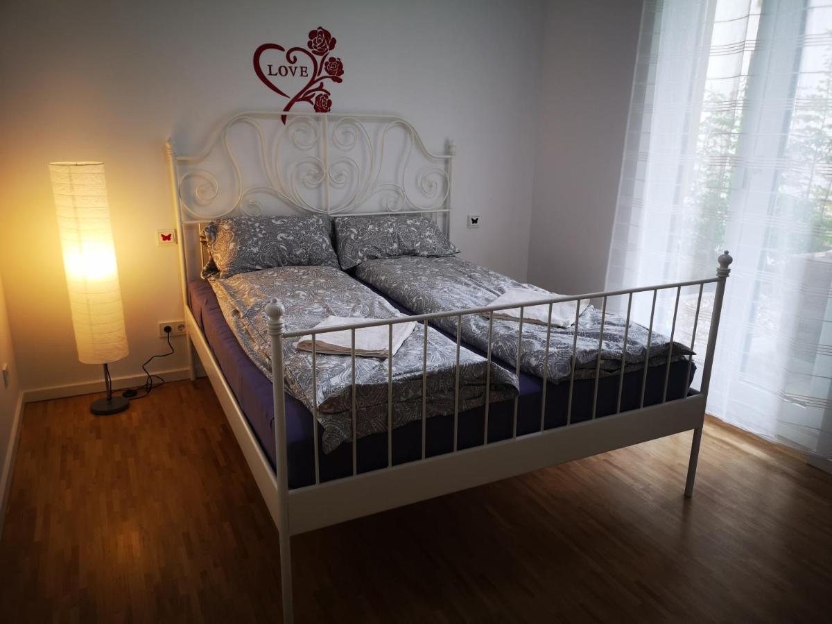 Apartment Near Fair And Central City In Few Min, With Garden Франкфурт на Майн Екстериор снимка