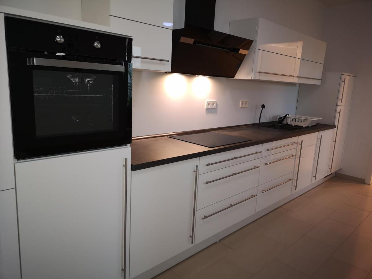 Apartment Near Fair And Central City In Few Min, With Garden Франкфурт на Майн Екстериор снимка