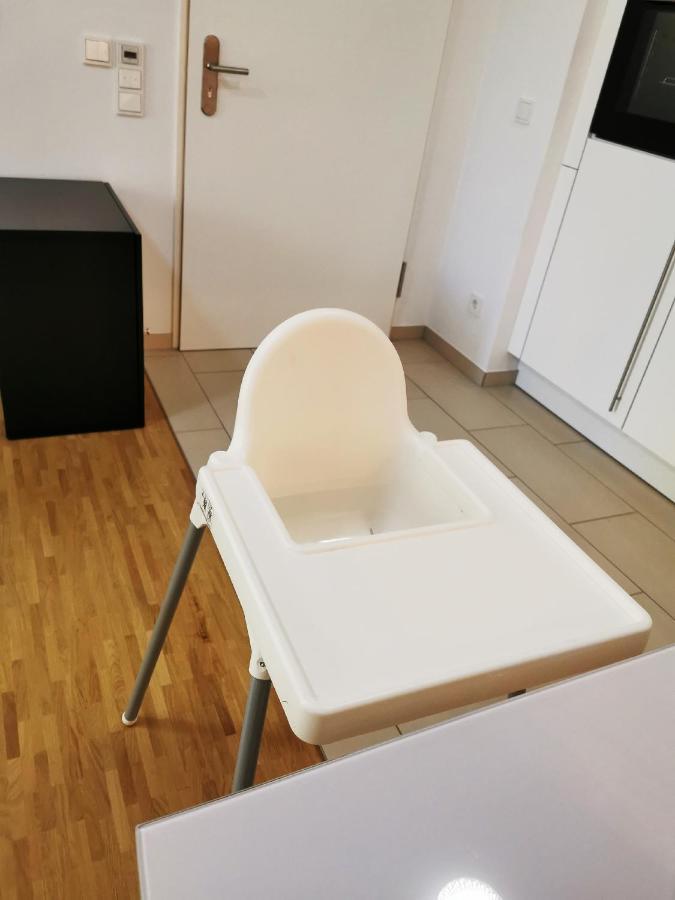 Apartment Near Fair And Central City In Few Min, With Garden Франкфурт на Майн Екстериор снимка